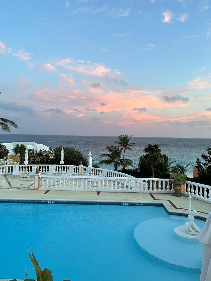 Coco Reef Bermuda Hotel Mount Pleasant Ngoại thất bức ảnh